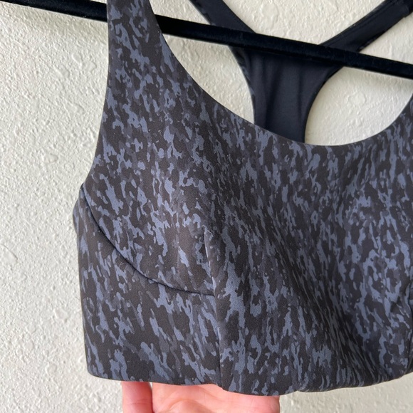 Lululemon athletica top bra - Picture 2 of 4